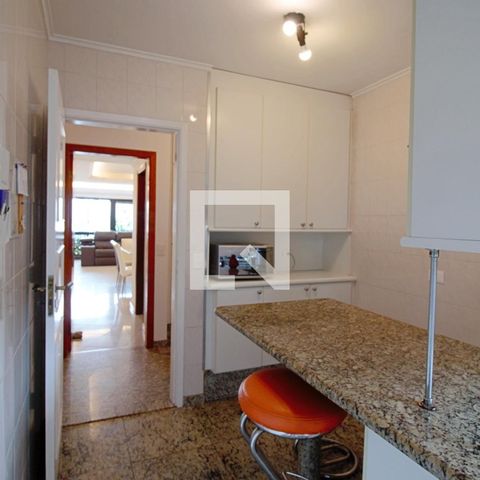 Apartamento à venda com 170m², 4 quartos e 3 vagasCopa