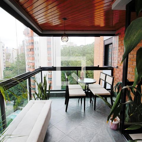 Apartamento à venda com 170m², 4 quartos e 3 vagasVaranda da Sala