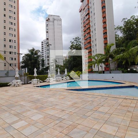 Apartamento à venda com 170m², 4 quartos e 3 vagasÁrea comum - Piscina