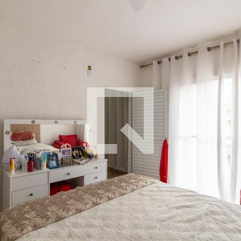 Casa à venda com 60m², 2 quartos e 1 vaga Casa à venda com 60m², 2 quartos e 1 vagaQuarto 1