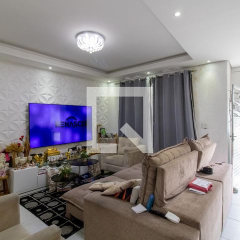 Casa à venda com 60m², 2 quartos e 1 vaga Casa à venda com 60m², 2 quartos e 1 vagaSala