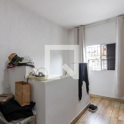 Casa à venda com 60m², 2 quartos e 1 vaga Casa à venda com 60m², 2 quartos e 1 vagaQuarto 2