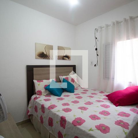 Casa à venda com 210m², 5 quartos e 4 vagas Casa à venda com 210m², 5 quartos e 4 vagasQuarto 2