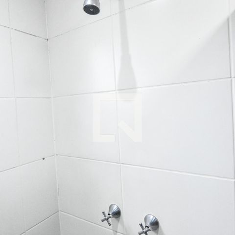 Apartamento à venda com 76m², 3 quartos e 1 vagaBanheiro da Suíte