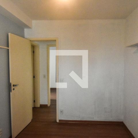 Apartamento à venda com 76m², 3 quartos e 1 vagaQuarto 2