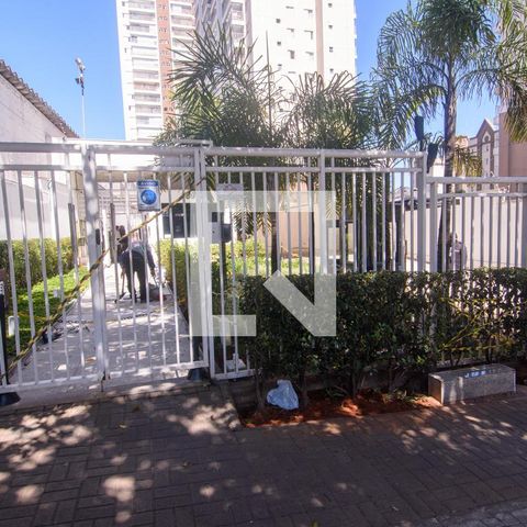 Apartamento à venda com 76m², 3 quartos e 1 vagaFachada