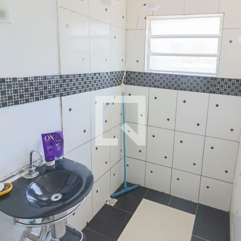 Casa à venda com 152m², 3 quartos e 2 vagas Casa à venda com 152m², 3 quartos e 2 vagasBanheiro Suite