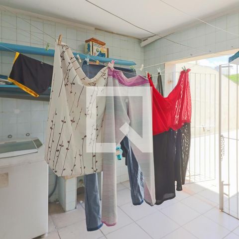 Casa à venda com 152m², 3 quartos e 2 vagas Casa à venda com 152m², 3 quartos e 2 vagasLavanderia