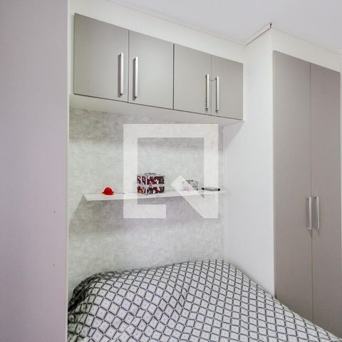 Apartamento à venda com 45m², 2 quartos e 1 vagaArmário