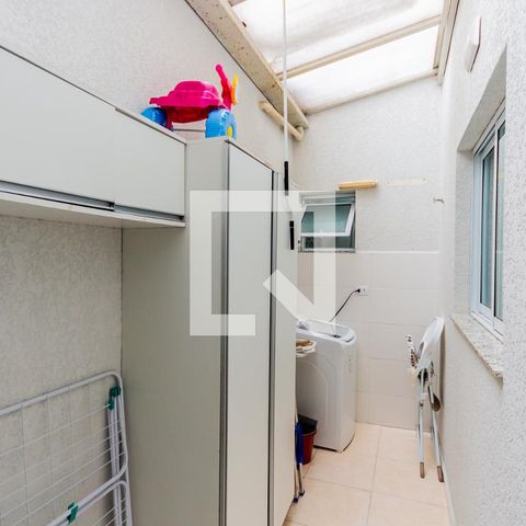 Apartamento à venda com 45m², 2 quartos e 1 vagaÁrea de Serviço