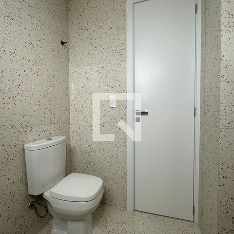 Apartamento à venda com 135m², 3 quartos e 3 vagasBanheiro da Suíte 1