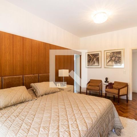 Casa à venda com 350m², 4 quartos e 5 vagas
