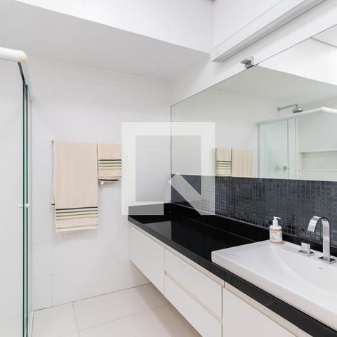 Casa à venda com 350m², 4 quartos e 5 vagas