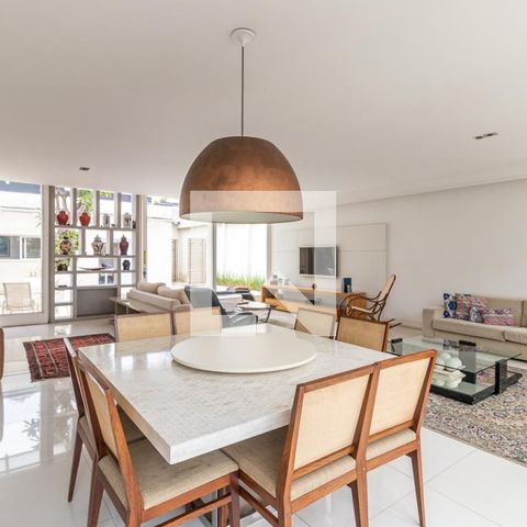 Casa à venda com 350m², 4 quartos e 5 vagas