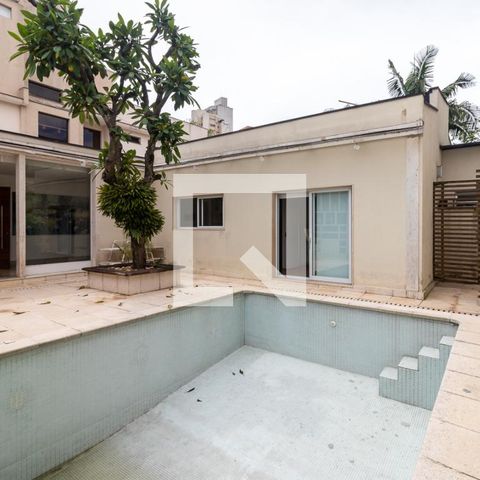 Casa à venda com 350m², 4 quartos e 5 vagas