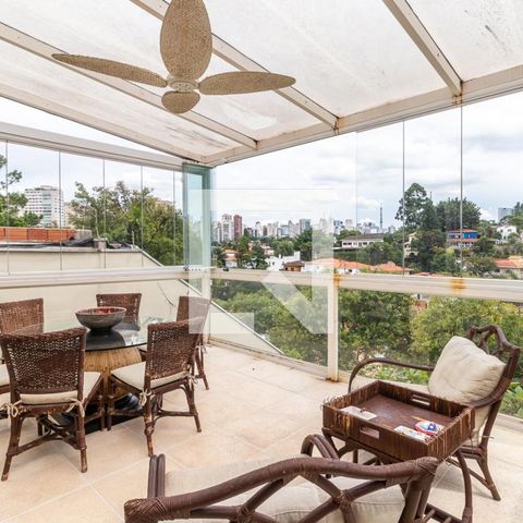 Casa à venda com 350m², 4 quartos e 5 vagas