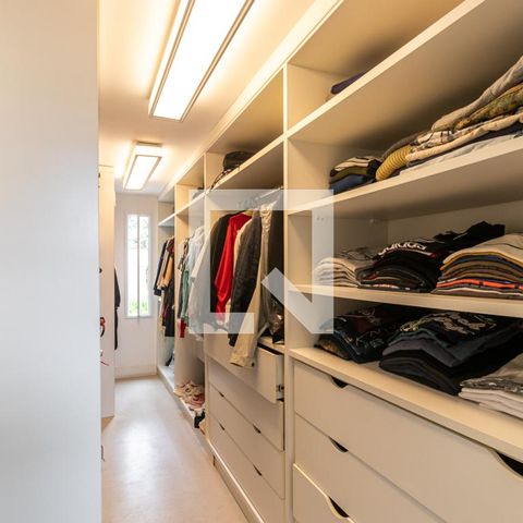 Casa à venda com 350m², 4 quartos e 5 vagas