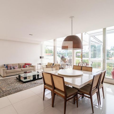 Casa à venda com 350m², 4 quartos e 5 vagas