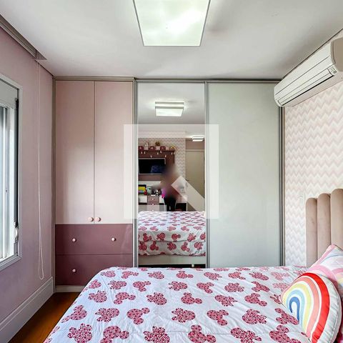 Apartamento à venda com 200m², 3 quartos e 6 vagasSuíte 2