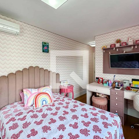 Apartamento à venda com 200m², 3 quartos e 6 vagasSuíte 2