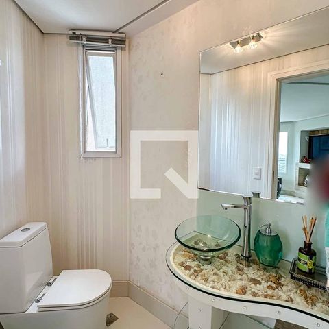 Apartamento à venda com 200m², 3 quartos e 6 vagasLavabo