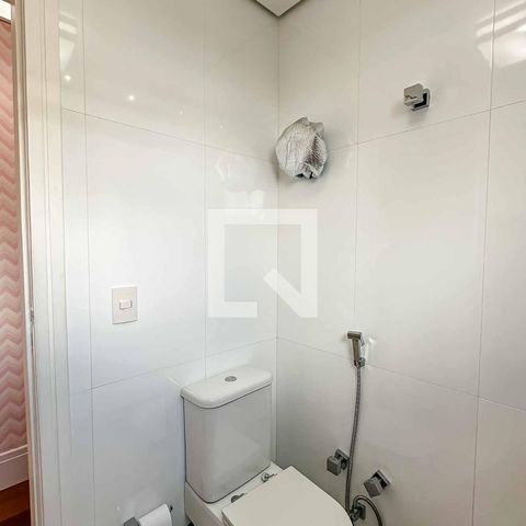 Apartamento à venda com 200m², 3 quartos e 6 vagasSuíte 2