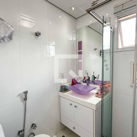 Apartamento à venda com 200m², 3 quartos e 6 vagasSuíte 2