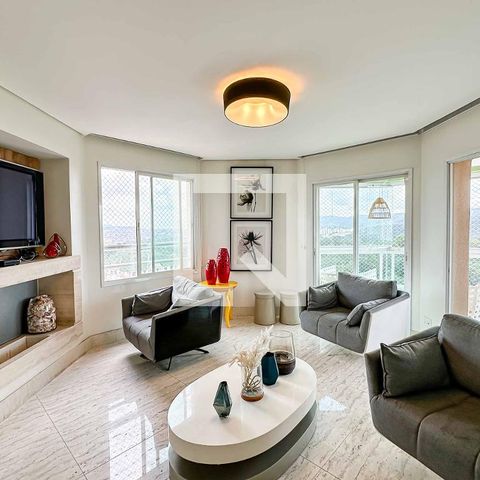 Apartamento à venda com 200m², 3 quartos e 6 vagasSala