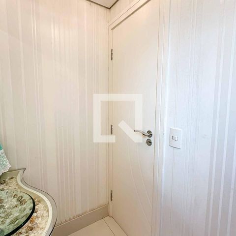 Apartamento à venda com 200m², 3 quartos e 6 vagasLavabo
