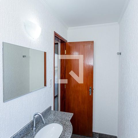 Casa de condomínio à venda com 166m², 3 quartos e 5 vagas Casa de condomínio à venda com 166m², 3 quartos e 5 vagasLavabo