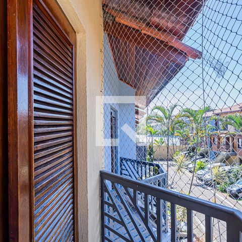 Casa de condomínio à venda com 166m², 3 quartos e 5 vagas Casa de condomínio à venda com 166m², 3 quartos e 5 vagasVaranda quarto 1