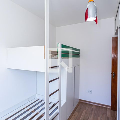 Casa de condomínio à venda com 166m², 3 quartos e 5 vagas Casa de condomínio à venda com 166m², 3 quartos e 5 vagasQuarto 2