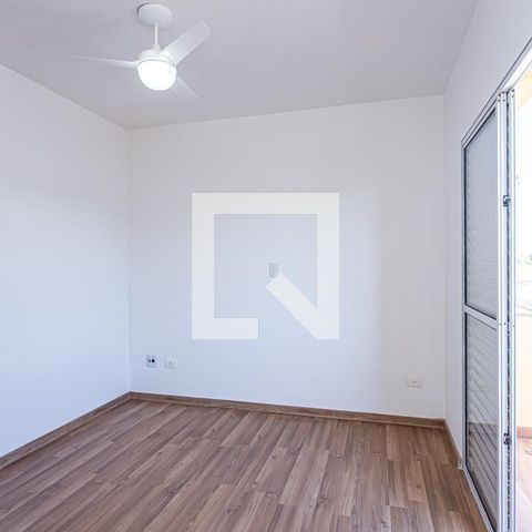 Casa de condomínio à venda com 166m², 3 quartos e 5 vagas Casa de condomínio à venda com 166m², 3 quartos e 5 vagasSuite