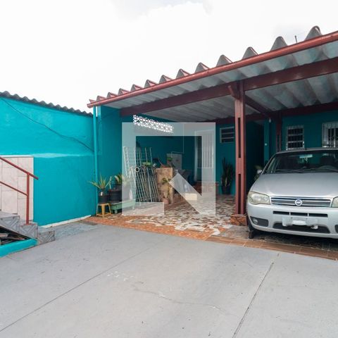 Casa à venda com 300m², 5 quartos e 3 vagasGaragem