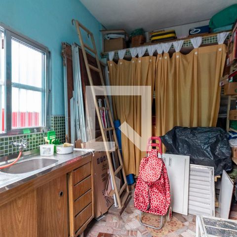 Casa à venda com 300m², 5 quartos e 3 vagasQuarto de Serviço