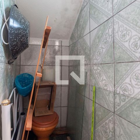 Casa à venda com 300m², 5 quartos e 3 vagasBanheiro de Serviço
