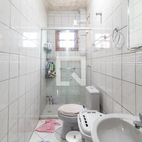 Casa à venda com 100m², 2 quartos e 1 vagaBanheiro
