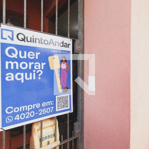 Casa à venda com 100m², 2 quartos e 1 vagaFachada