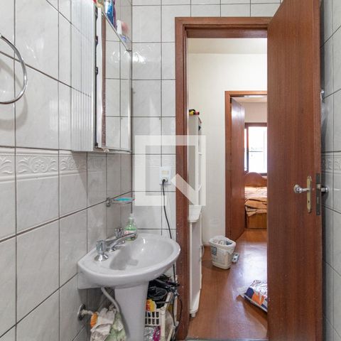 Casa à venda com 100m², 2 quartos e 1 vagaBanheiro
