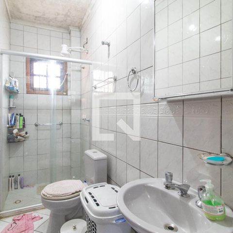 Casa à venda com 100m², 2 quartos e 1 vagaBanheiro