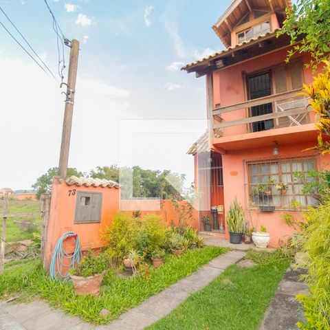 Casa à venda com 100m², 2 quartos e 1 vagaFachada