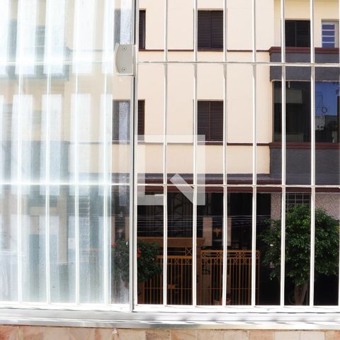 Studio para alugar com 36m², 1 quarto e sem vaga Studio para alugar com 36m², 1 quarto e sem vagaVaranda