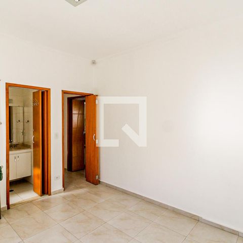 Casa à venda com 300m², 5 quartos e 5 vagasSuíte 1