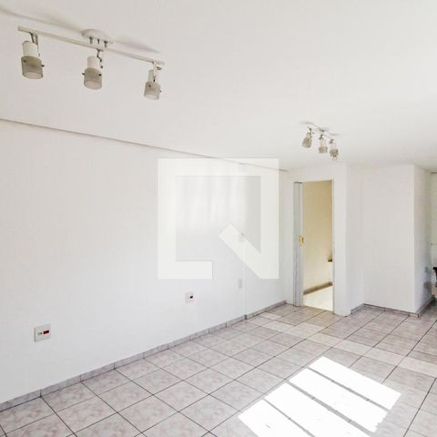 Casa à venda com 300m², 5 quartos e 5 vagasSalão