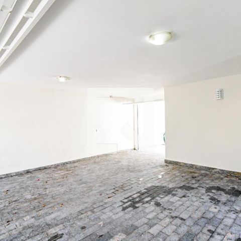 Casa à venda com 300m², 5 quartos e 5 vagasGaragem