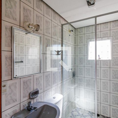 Casa à venda com 300m², 5 quartos e 5 vagasBanheiro Salão