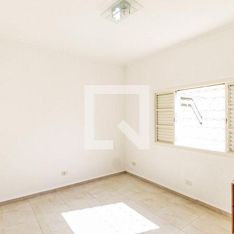 Casa à venda com 300m², 5 quartos e 5 vagasSuíte 1