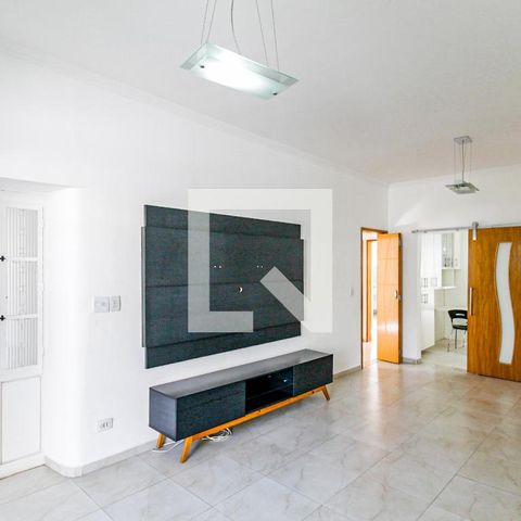 Casa à venda com 300m², 5 quartos e 5 vagasSala