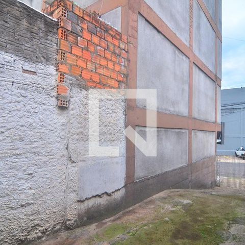 Casa à venda com 110m², 3 quartos e 2 vagasPátio
