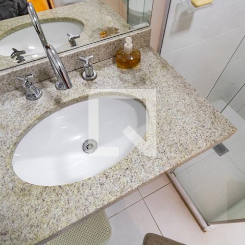 Apartamento à venda com 106m², 3 quartos e 2 vagasBanheiro da Suíte 02 - Torneira